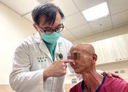 男罹口腔癌憂「沒面子」 顯微游離皮瓣移植術重建外觀恢復自信