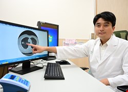 健檢揪出3公分肺腺癌  單孔達文西手術切除肺葉成功續命