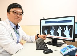 廚師患類風濕關節炎誤認「不會痛就沒事」醫提醒:無聲無息破壞中