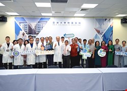 越南醫院代表團參訪亞大醫院 聚焦再生醫學、疼痛整合治療、AI智慧復健 盼展開跨國合作新篇章