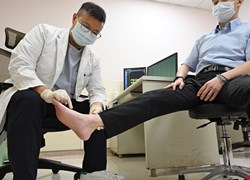 糖友飲食不禁口又忽視小傷口 演變「糖尿病足」潰爛悔不當初