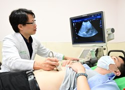 肝癌治療工具多元 微創、精準、整合三箭助癌友人生變彩色